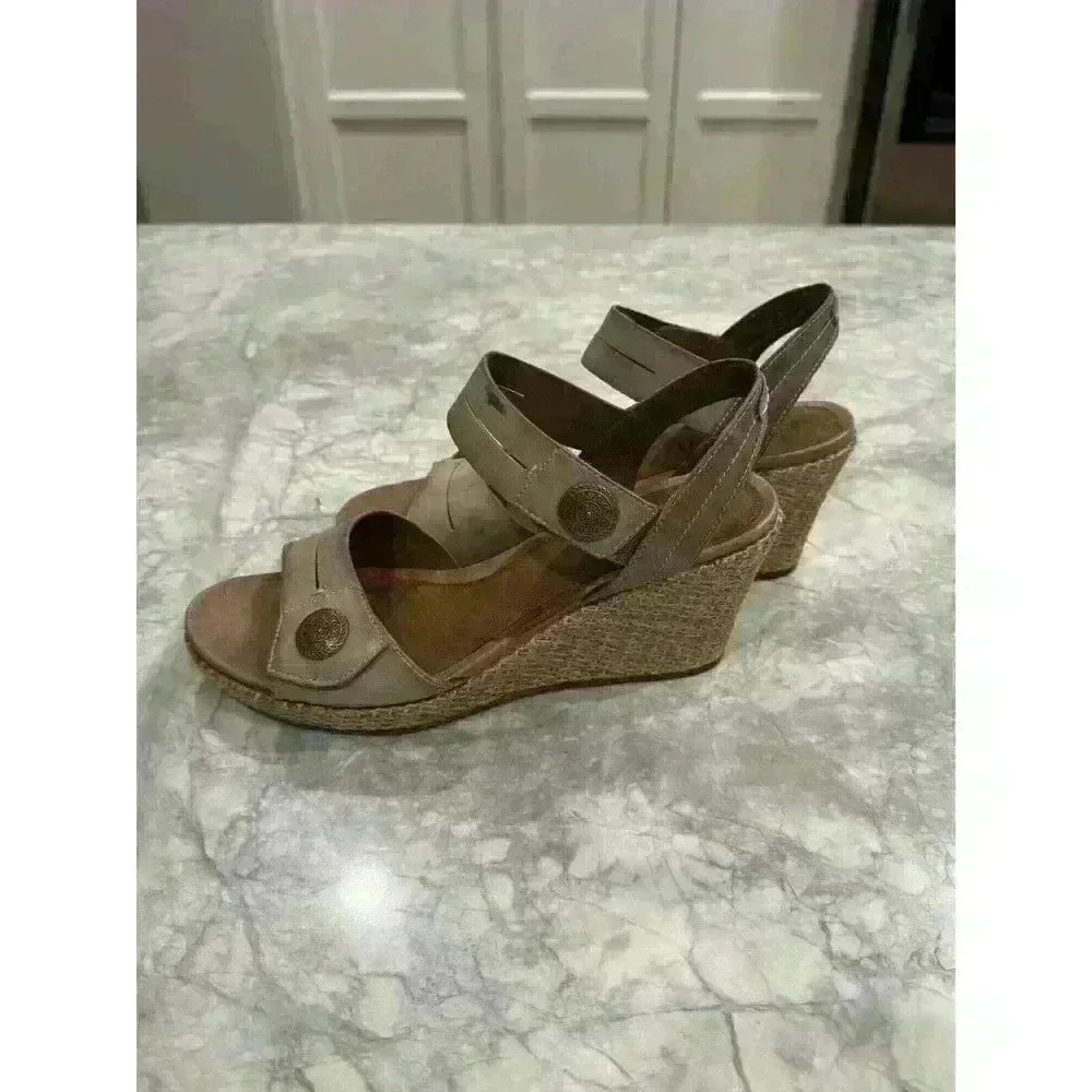 Cobb Hill Espadrille Womens Sandals  Gray / Beige Wedge Sandals Size 9.5